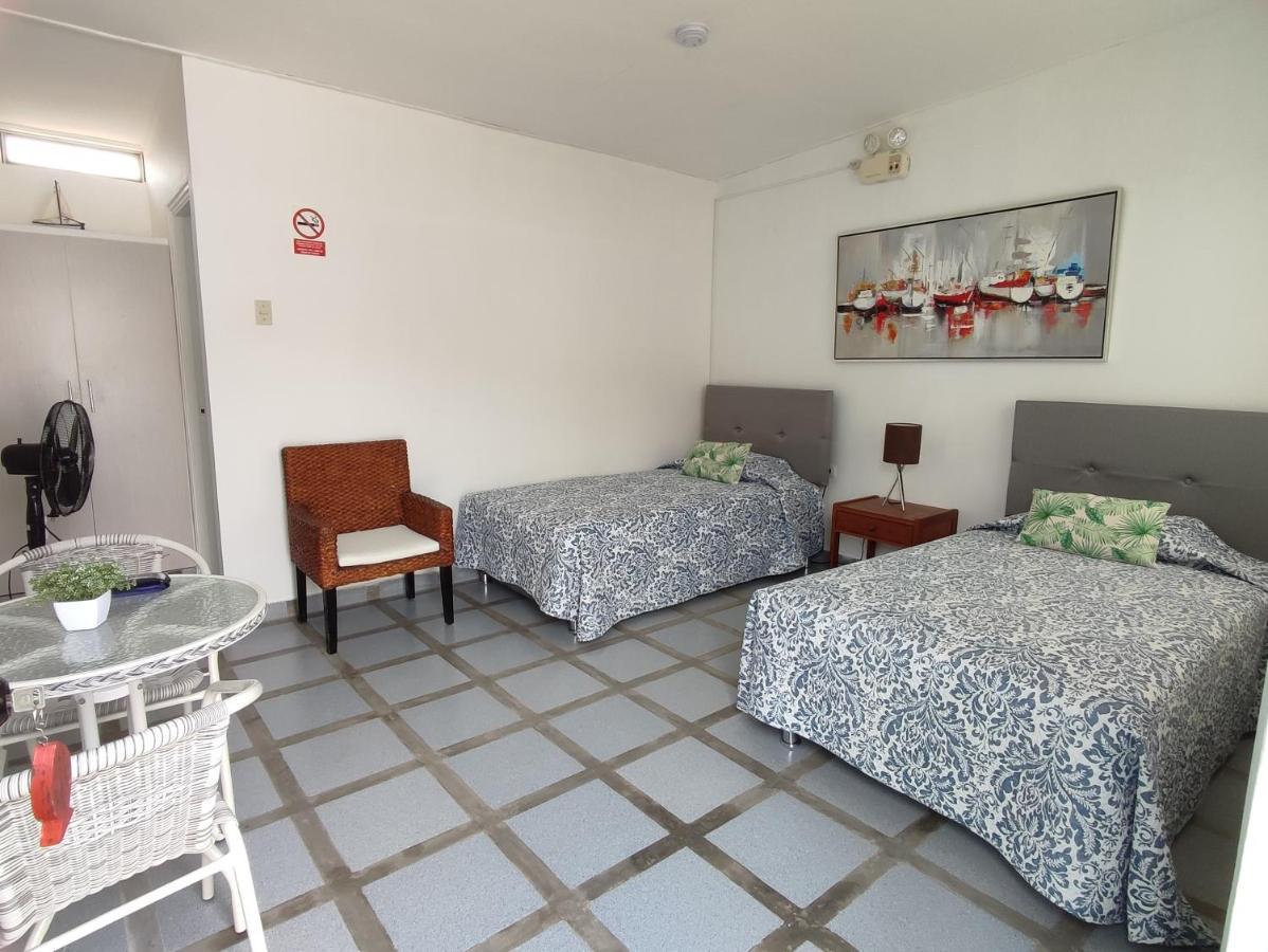 Ariena Hotel Los Organos Luaran gambar