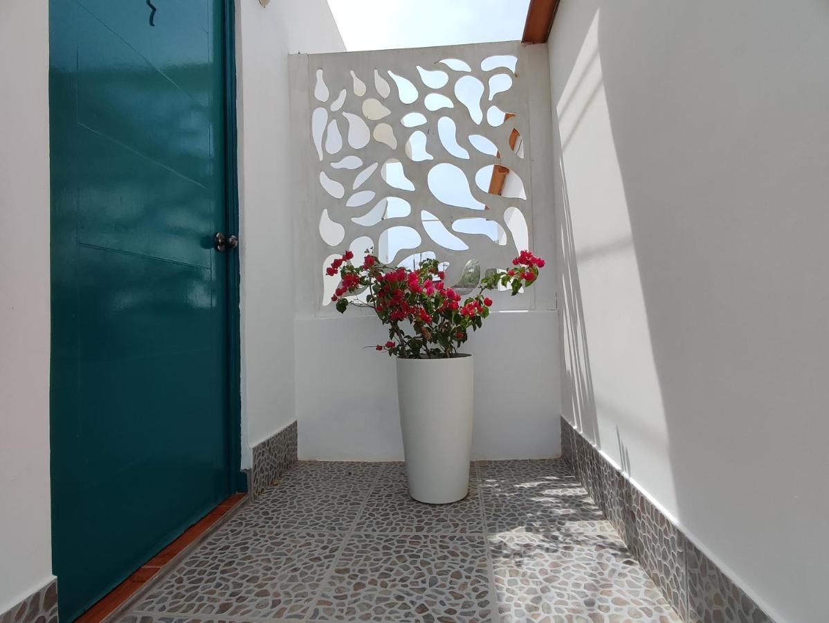 Ariena Hotel Los Organos Luaran gambar